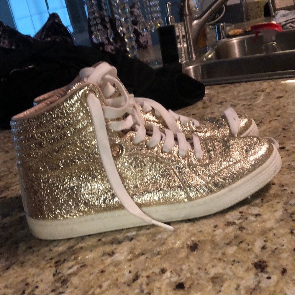 Gucci sneakers